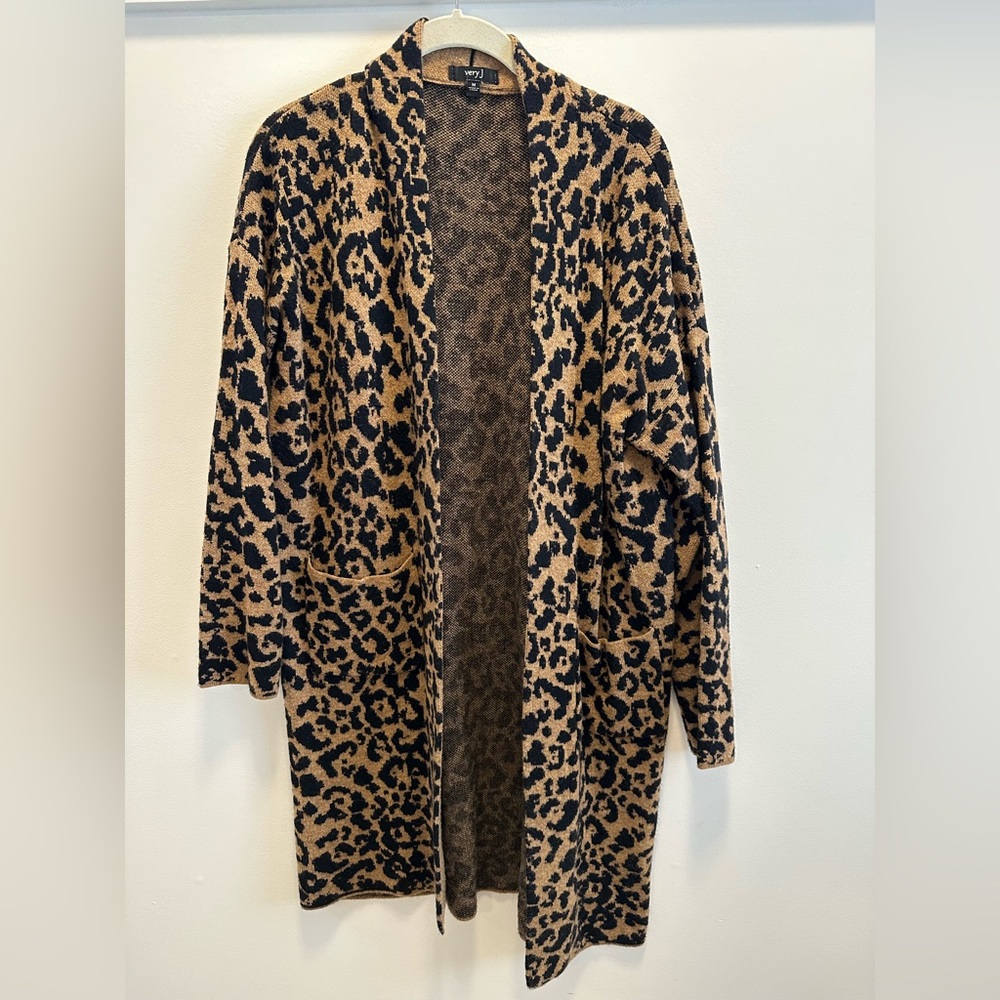 Cozy leopard long cardigan
